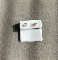 1ct silver & Moissanite screw back studs