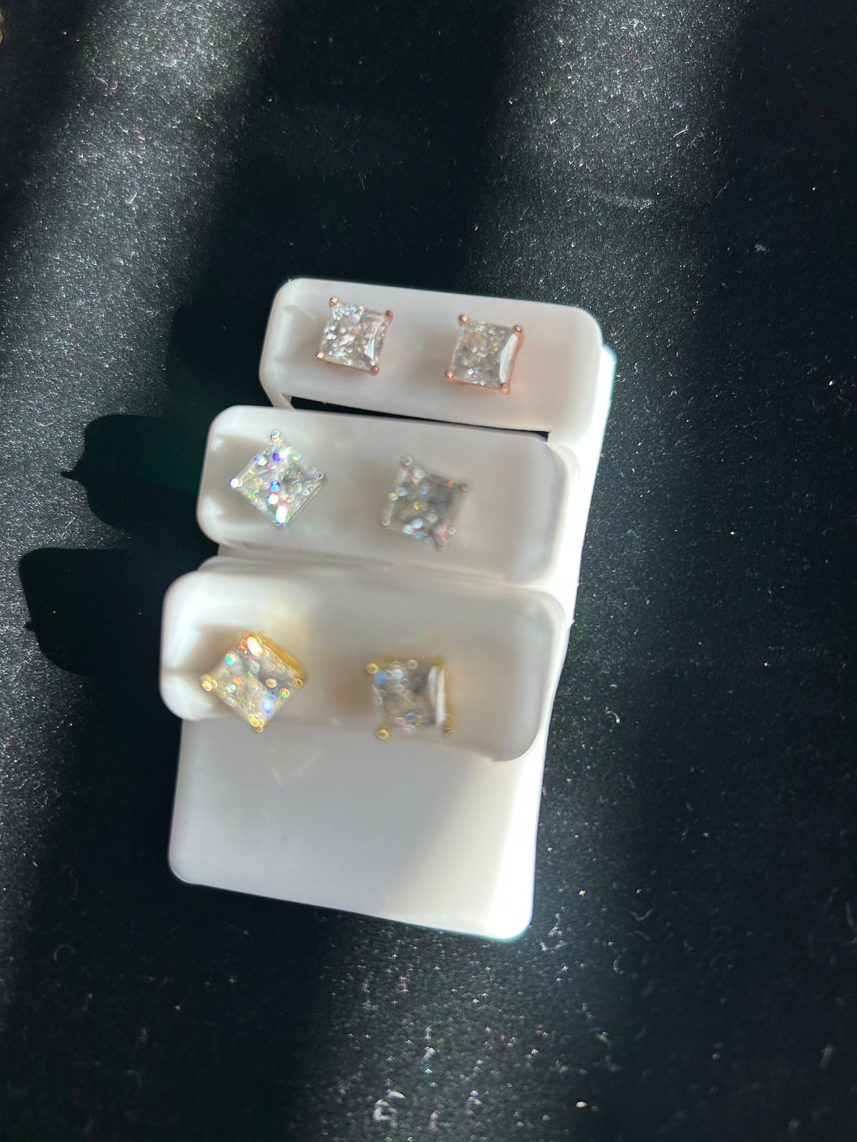 3ct silver & Moissanite squares